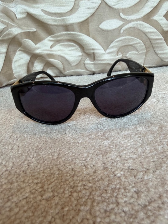 Fendi Vintage Y2K Sunglasses FS 111 Ebony Black Gold FF Logo Made in Italy main image 6